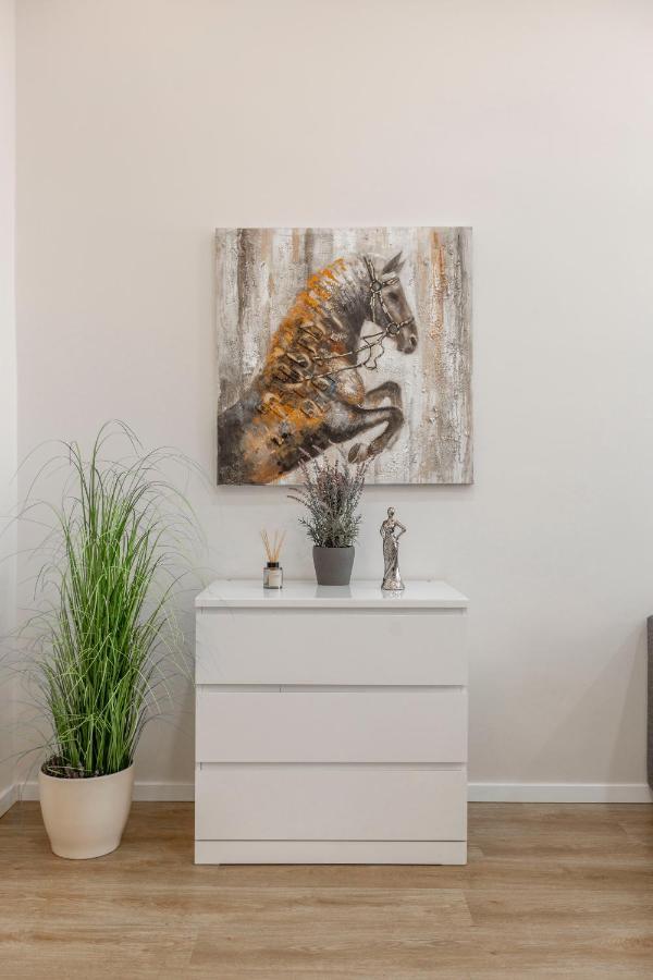 Exclusive Csengery Residence In The Heart Of Boedapest Buitenkant foto