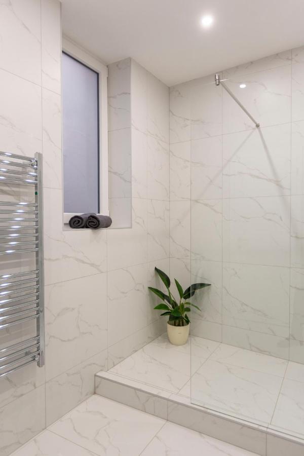 Exclusive Csengery Residence In The Heart Of Boedapest Buitenkant foto