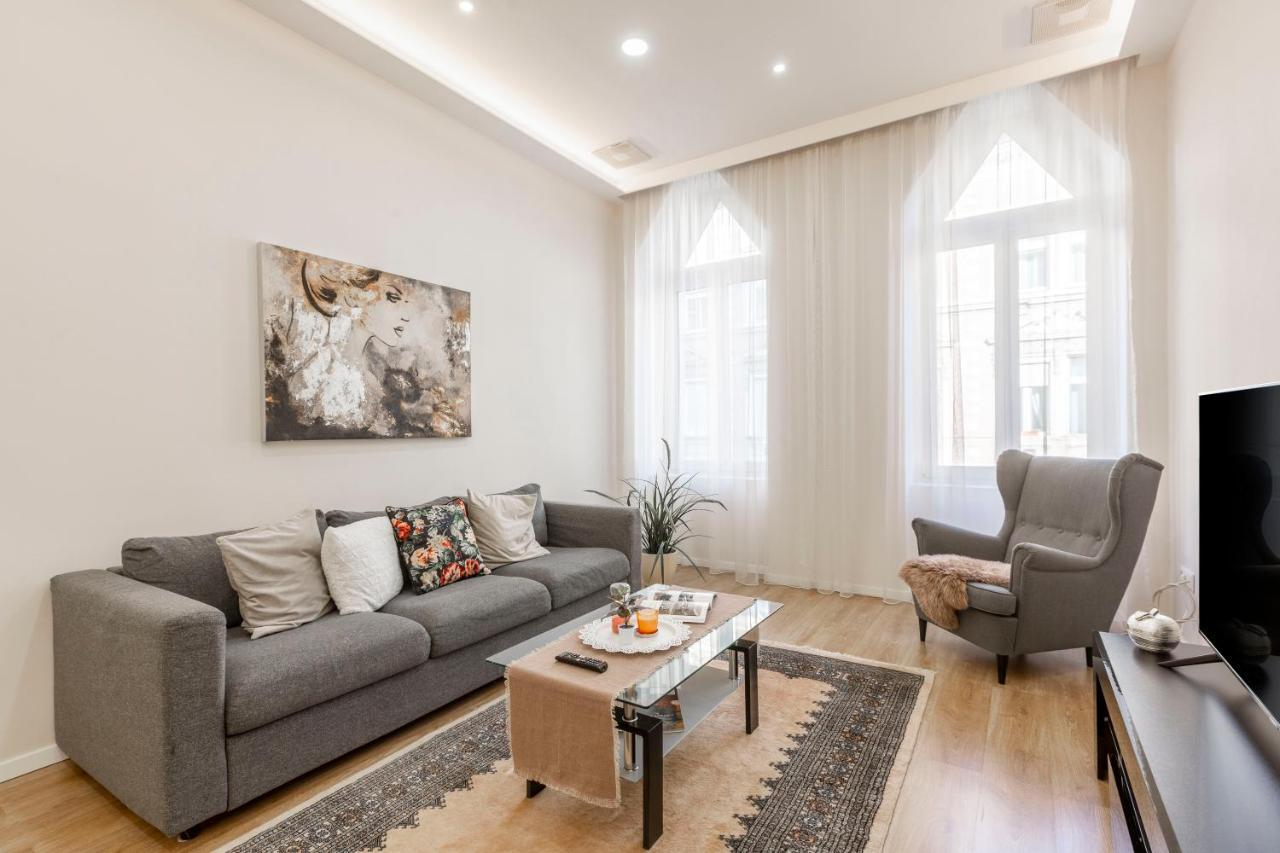 Exclusive Csengery Residence In The Heart Of Boedapest Buitenkant foto
